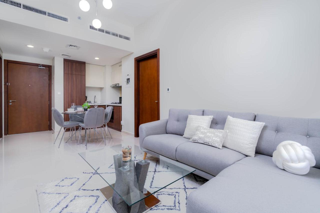 Delightful 2Br Apartment At Reva Residences Дубай Экстерьер фото